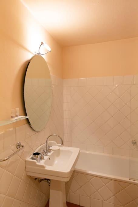 פירנצה Elegant Apartment Near Piazza Della Signoria מראה חיצוני תמונה